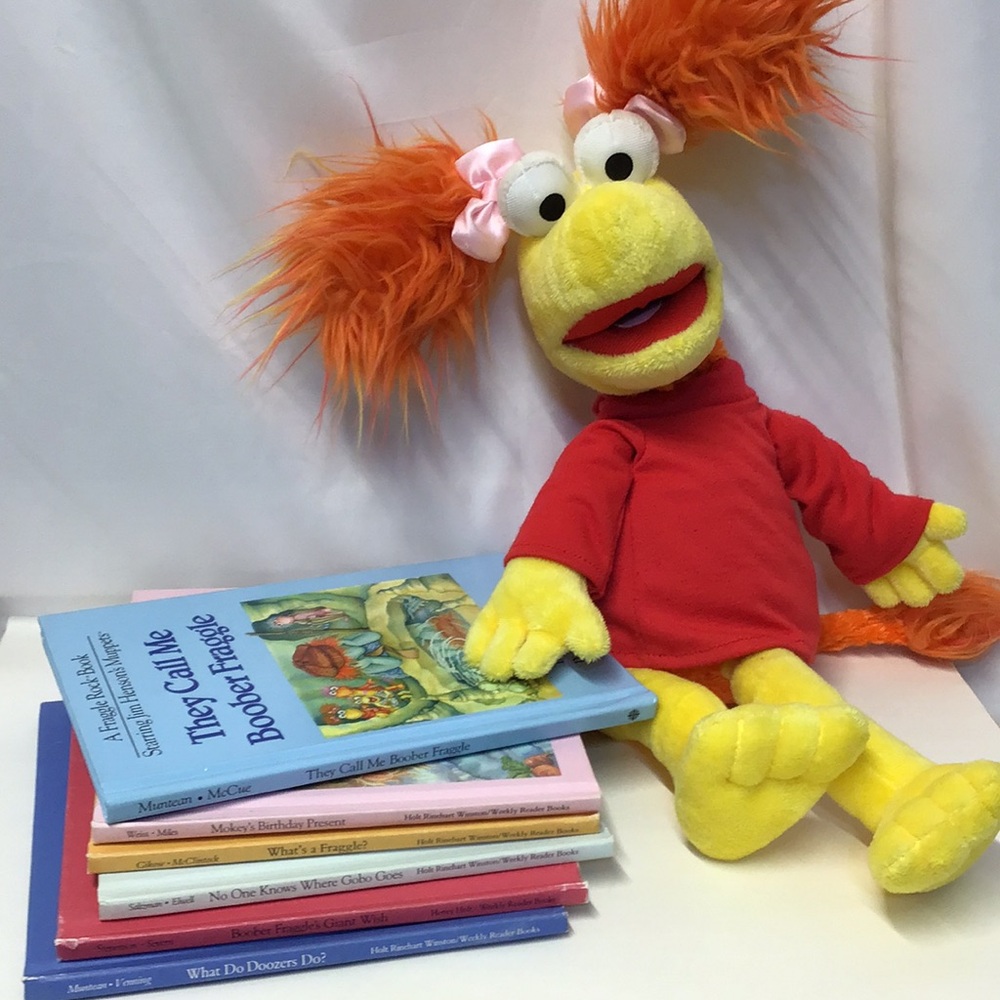 Red Fraggle & a bunch of Fraggle books vintage Fraggle Rock set collectible toys - Picture 7 of 7